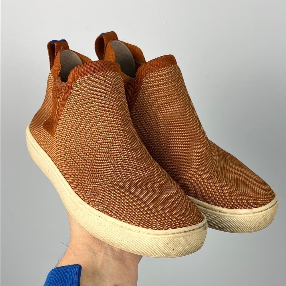 Rothy's women's chelsea size 7.5 camel colored ankle boot